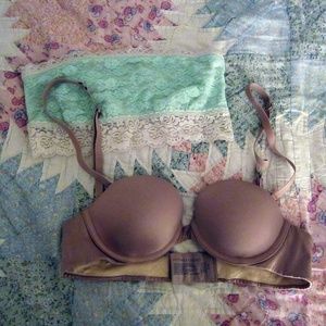 CLOSEOUT VS multi-way bra + mint lace bandeau set